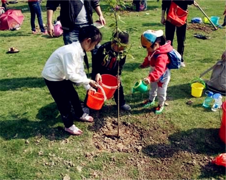 【3.12植樹節(jié)活動招募】讓我們一起給地球點“顏色”看看！植樹+踏青+農(nóng)家院午餐+親子采摘全包含！